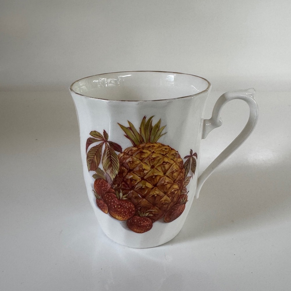 Royal Kendal Fine Bone China Mug Pineapple Strawberry Staffordshire England Gold
